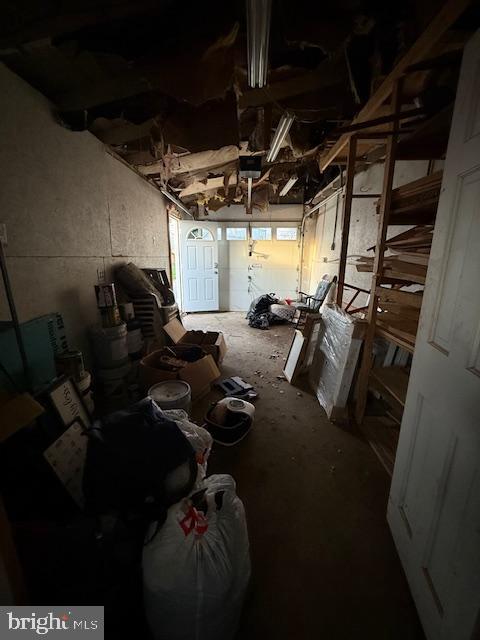 226 E Winona Ave Property Photo 5