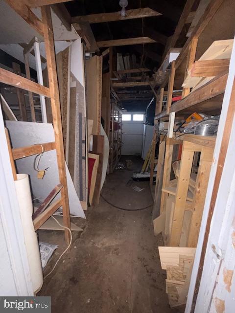 226 E Winona Ave Property Photo 7
