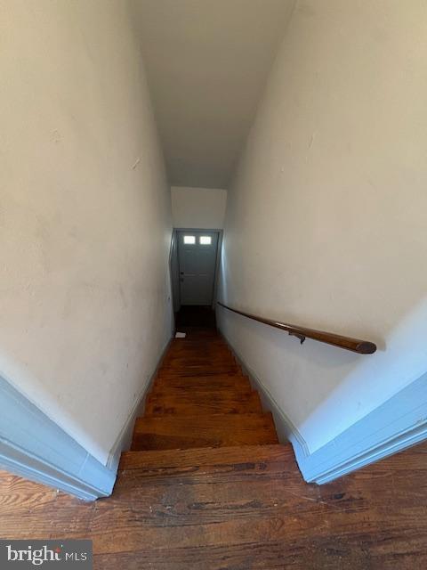 3538 Rhoads Ave Property Photo 5