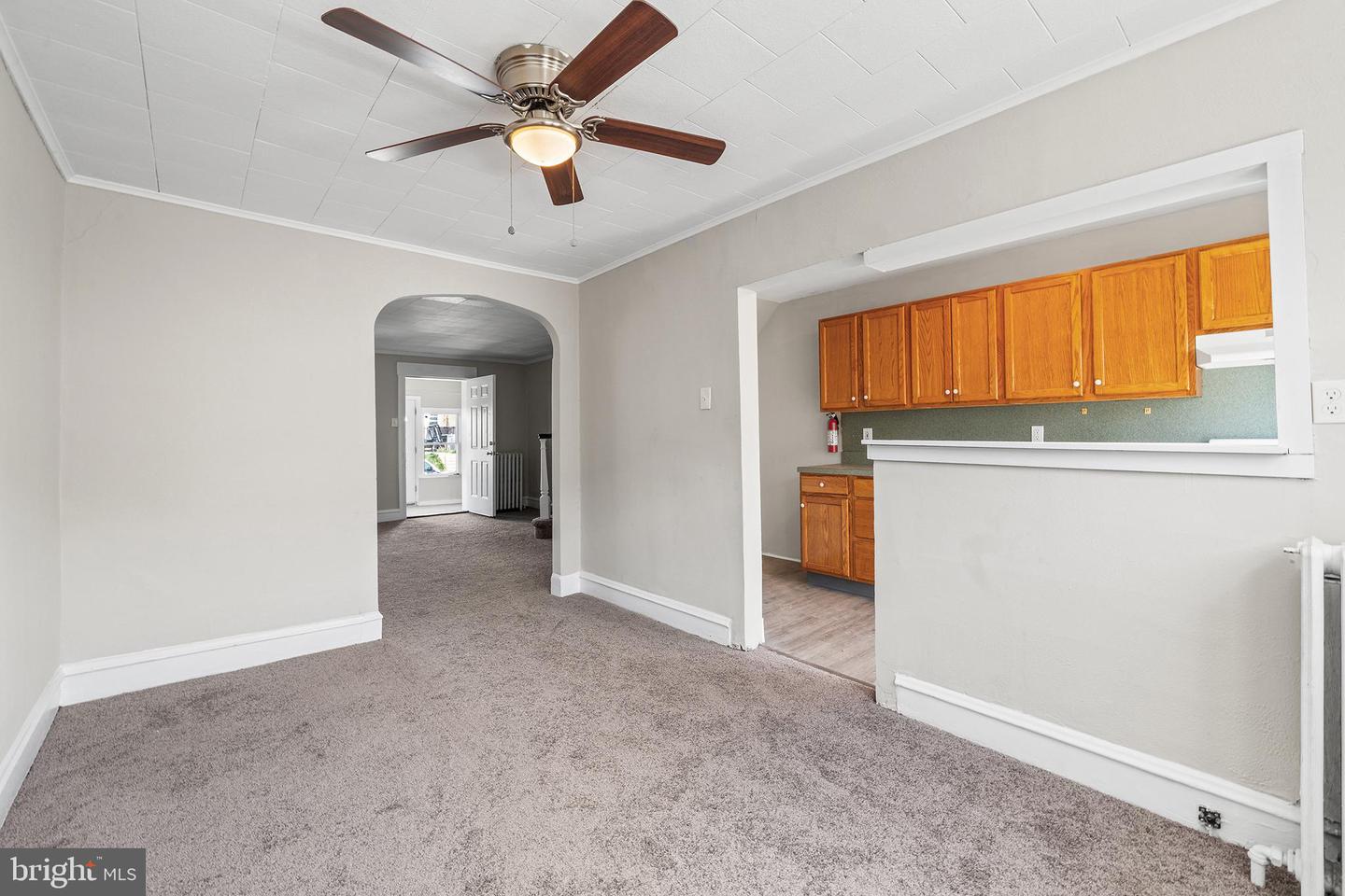 128 Whitely Ter Property Photo 10