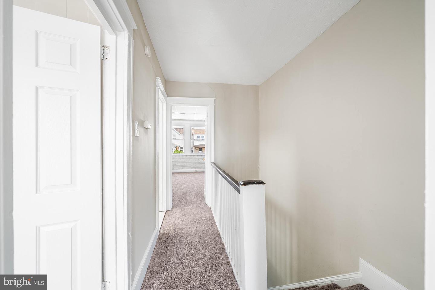 128 Whitely Ter Property Photo 15