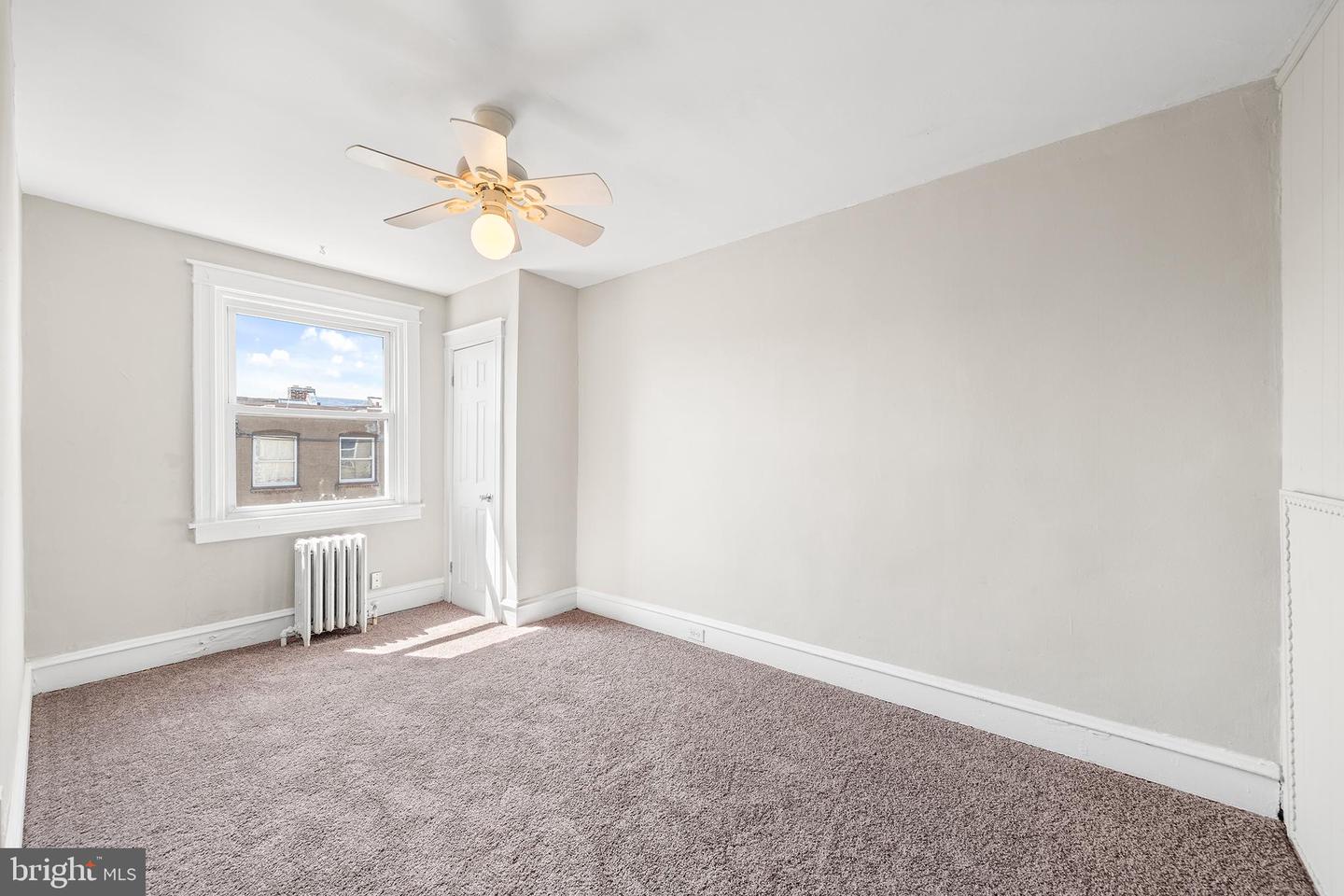 128 Whitely Ter Property Photo 16