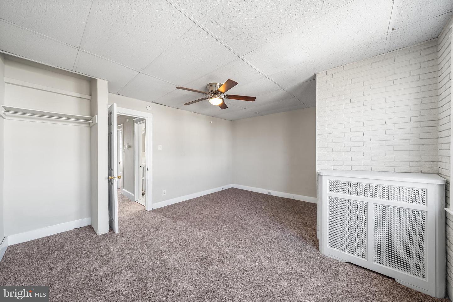 128 Whitely Ter Property Photo 18
