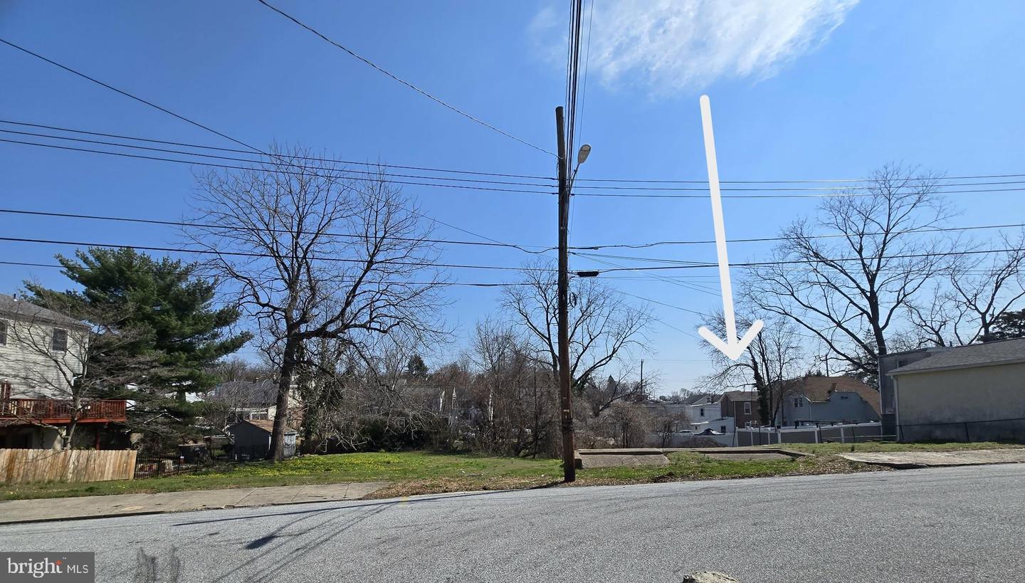 0 Woodside Ave Property Photo 1