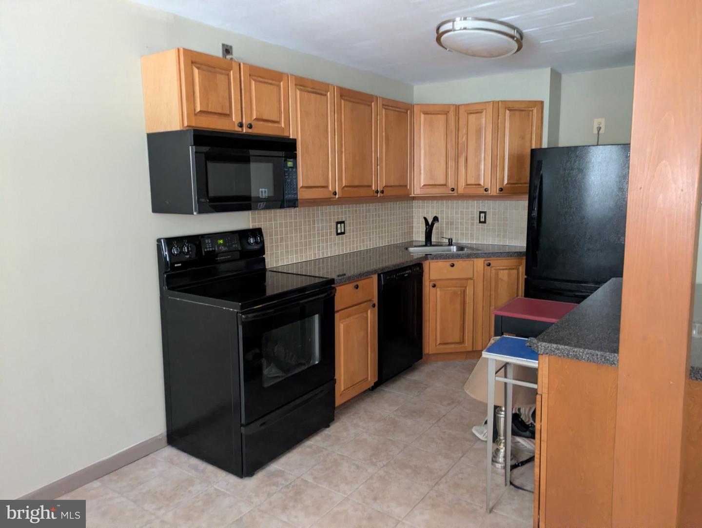 100 Glenolden E #u-20 Property Photo 5