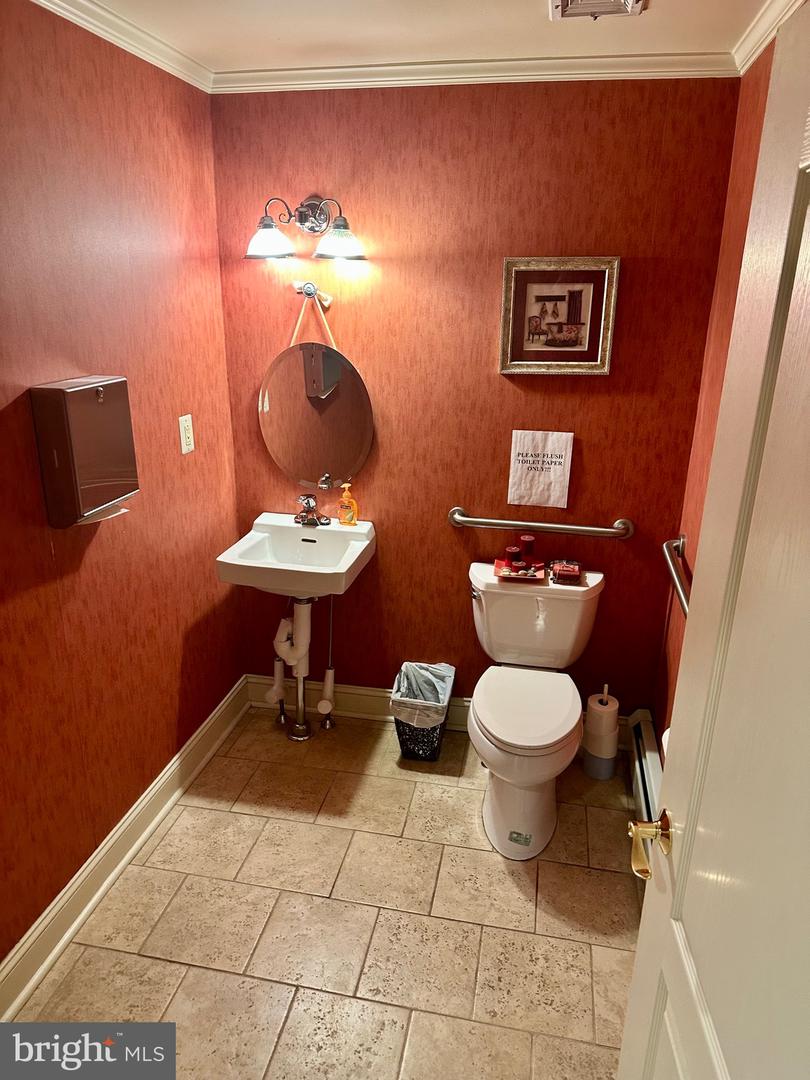 5248 Township Line Rd Property Photo 6