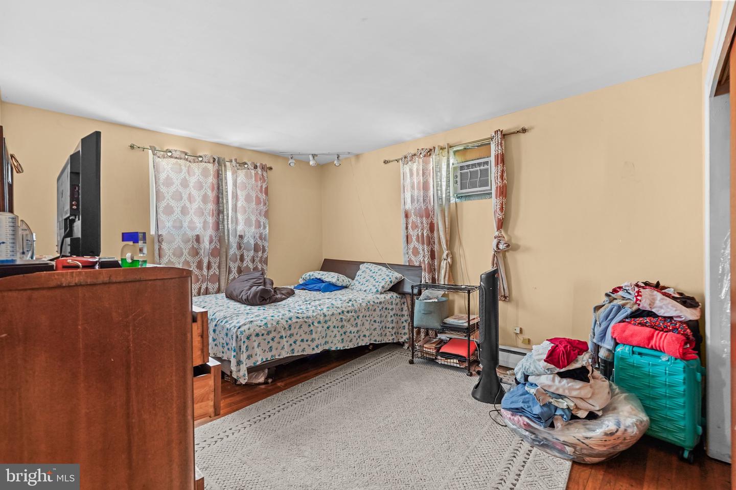 601 Bywood Ave Property Photo 12