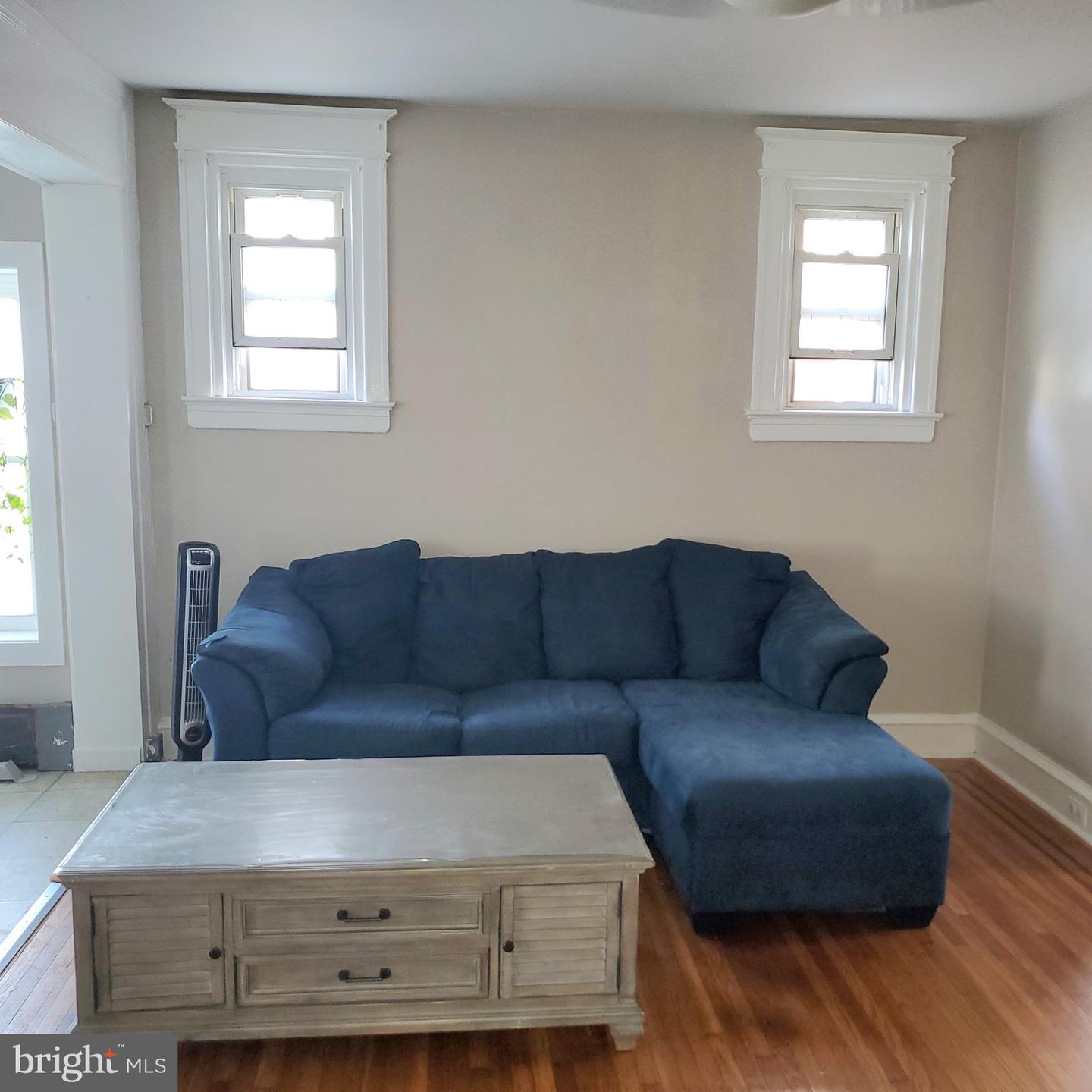 920 Bedford Ave Property Photo 6