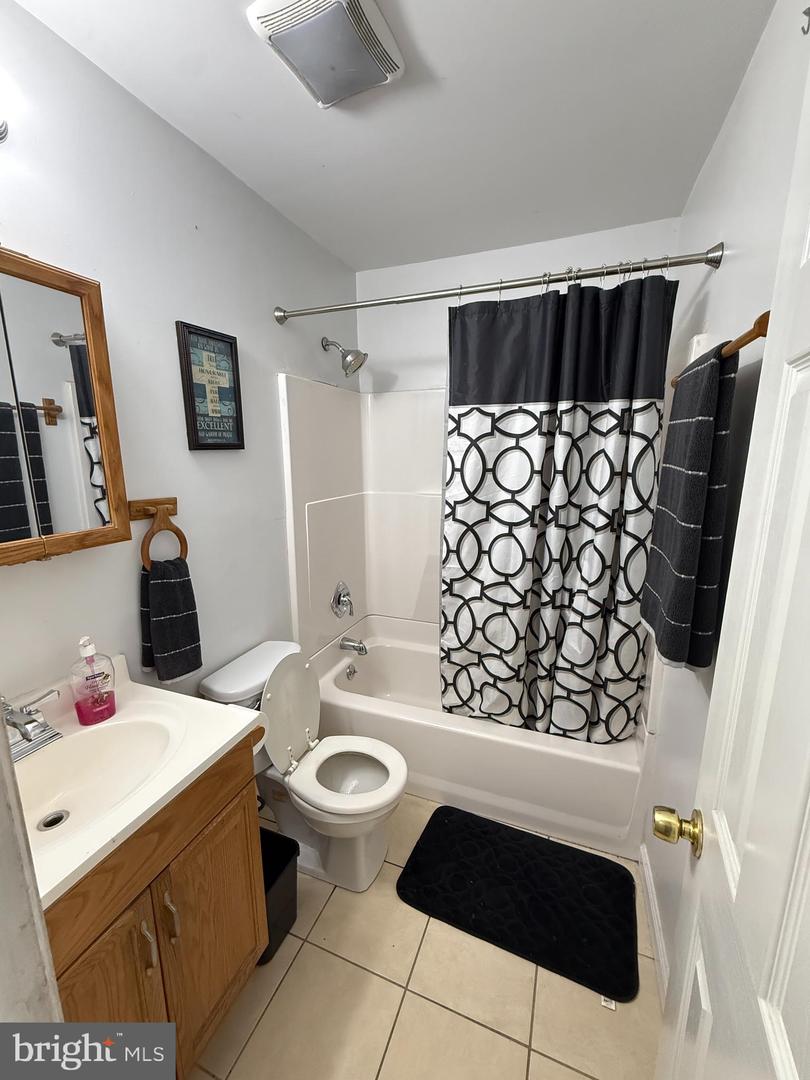2614 Osborne St Property Photo 18