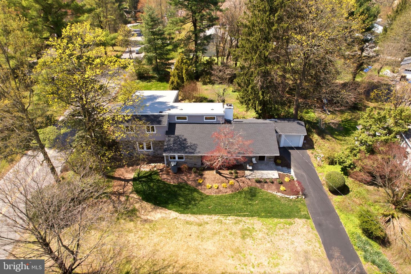409 S Providence Rd Property Photo 98