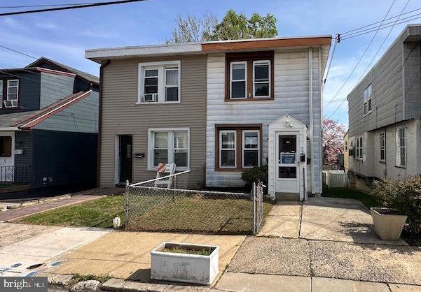 59 N Penn St Property Photo 1