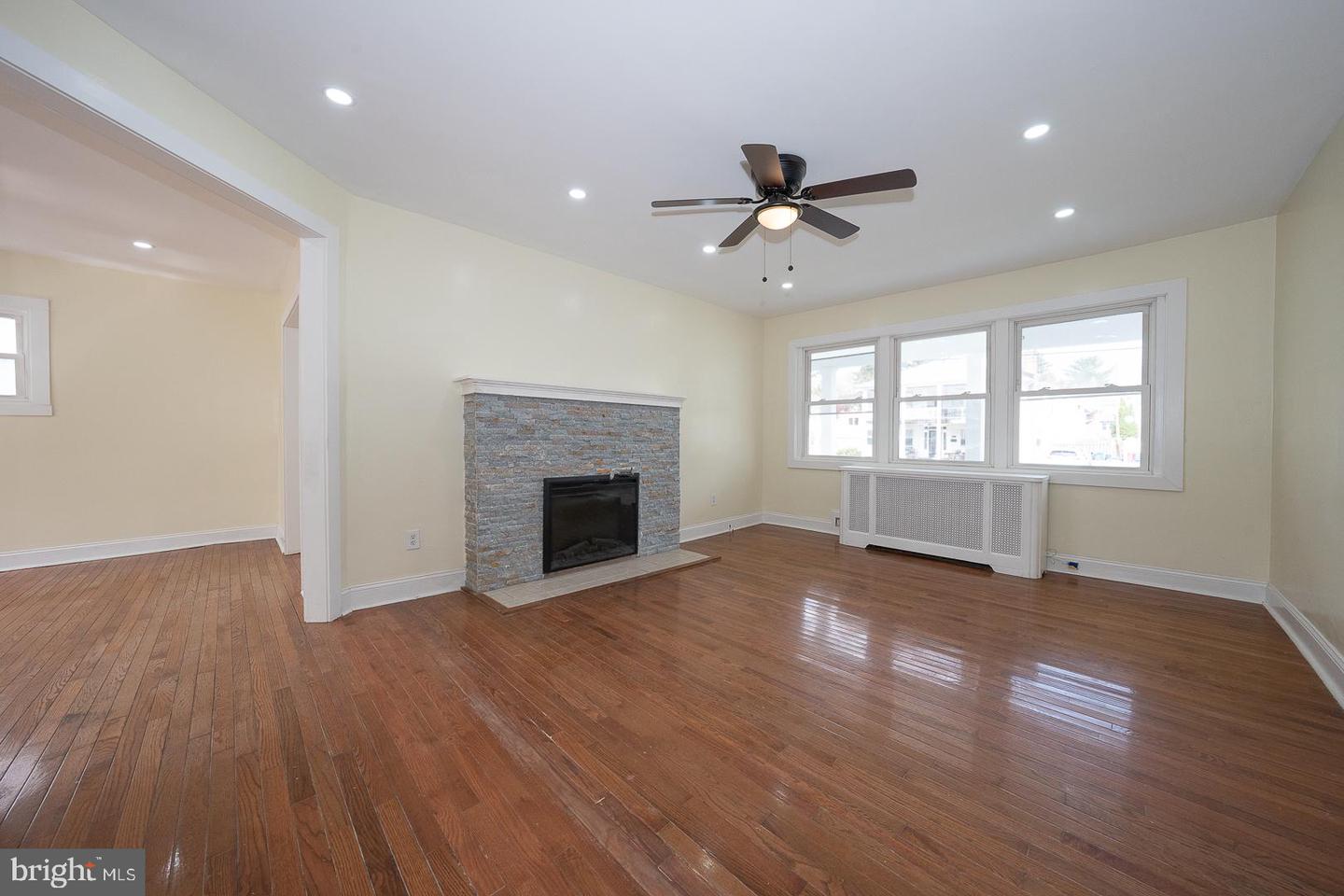3638 Rosemont Ave Property Photo 13