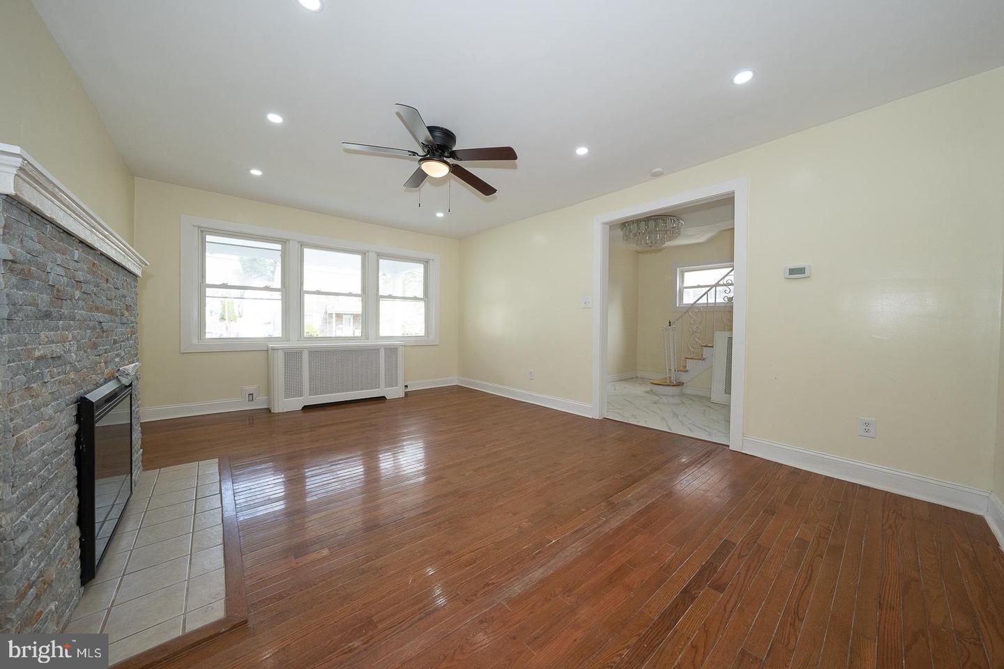 3638 Rosemont Ave Property Photo 14