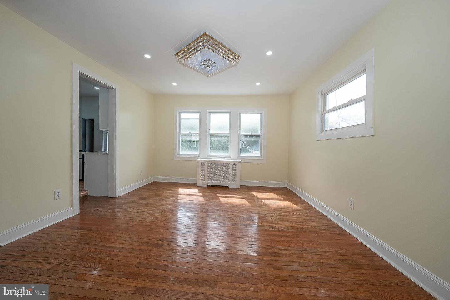 3638 Rosemont Ave Property Photo 16