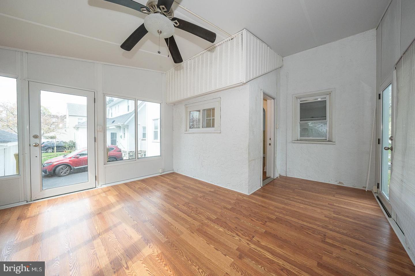 3638 Rosemont Ave Property Photo 30