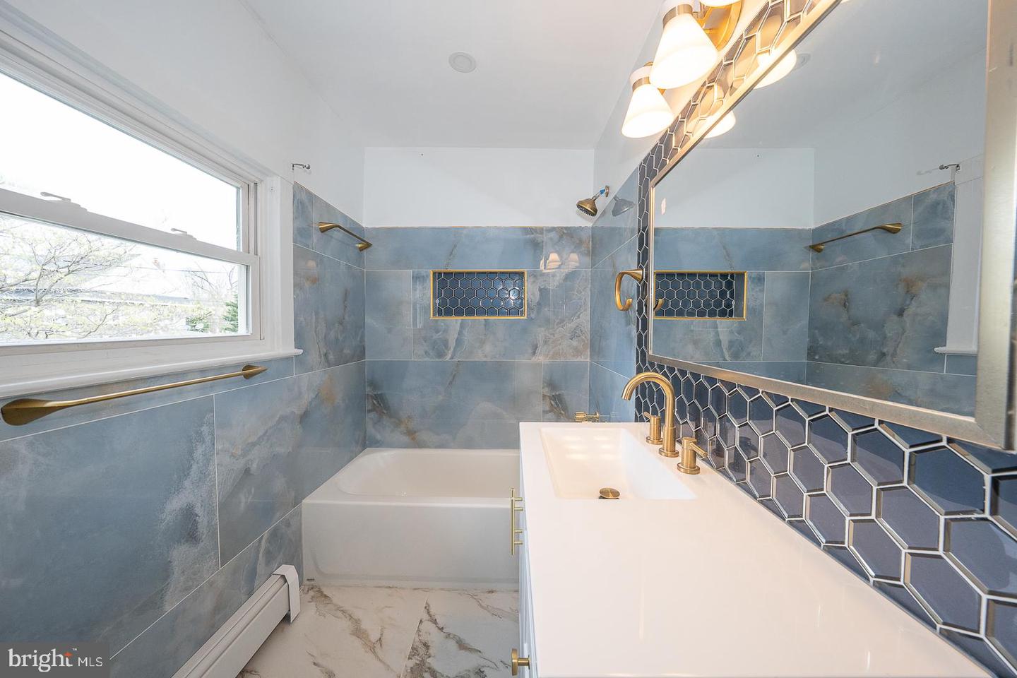 3638 Rosemont Ave Property Photo 47