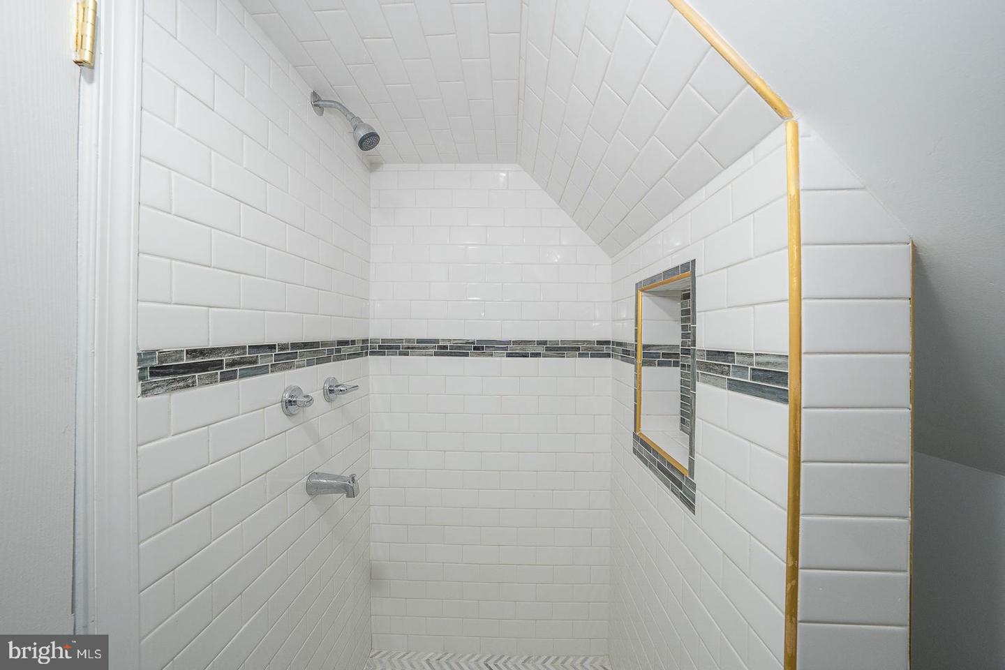 3638 Rosemont Ave Property Photo 52