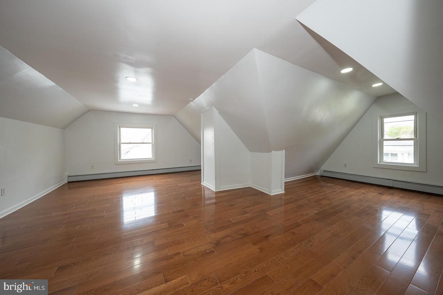 3638 Rosemont Ave Property Photo 54
