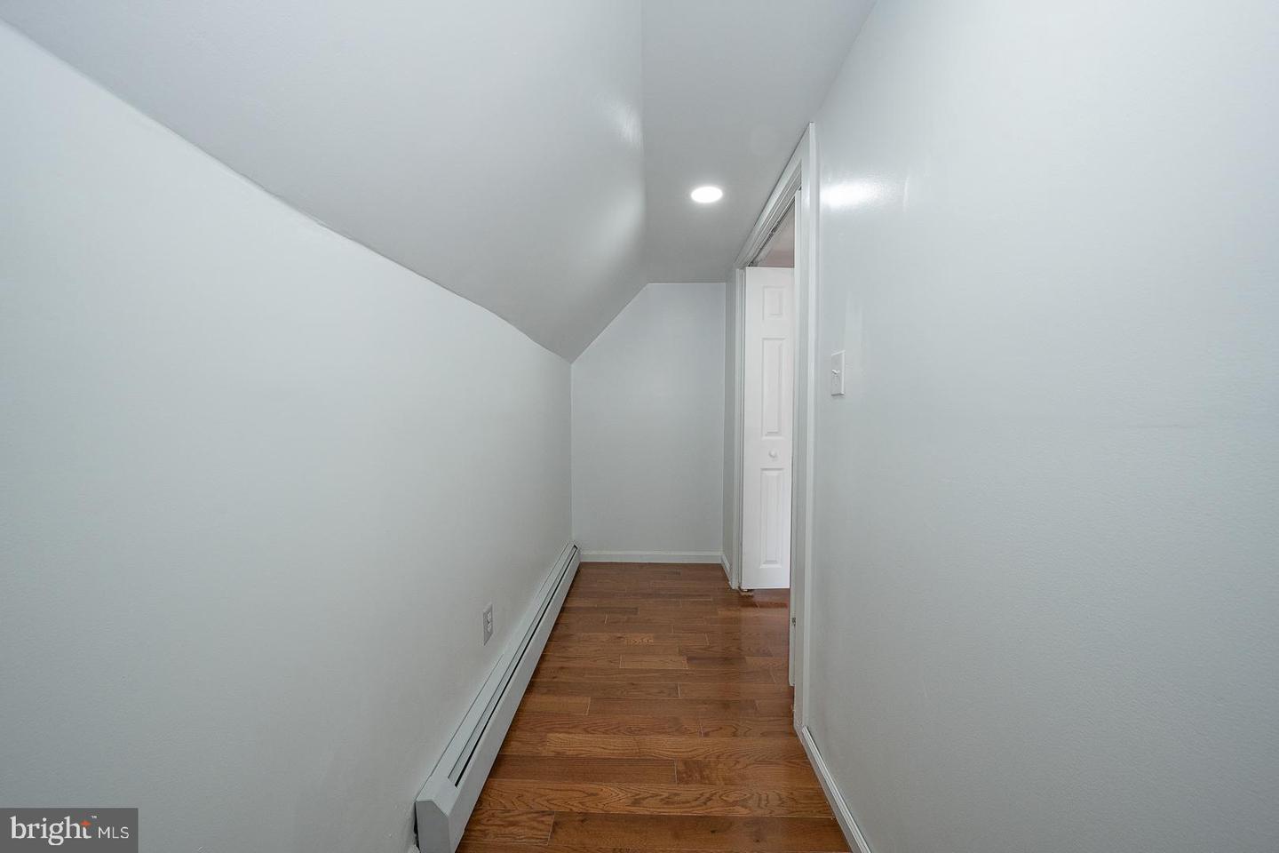 3638 Rosemont Ave Property Photo 58