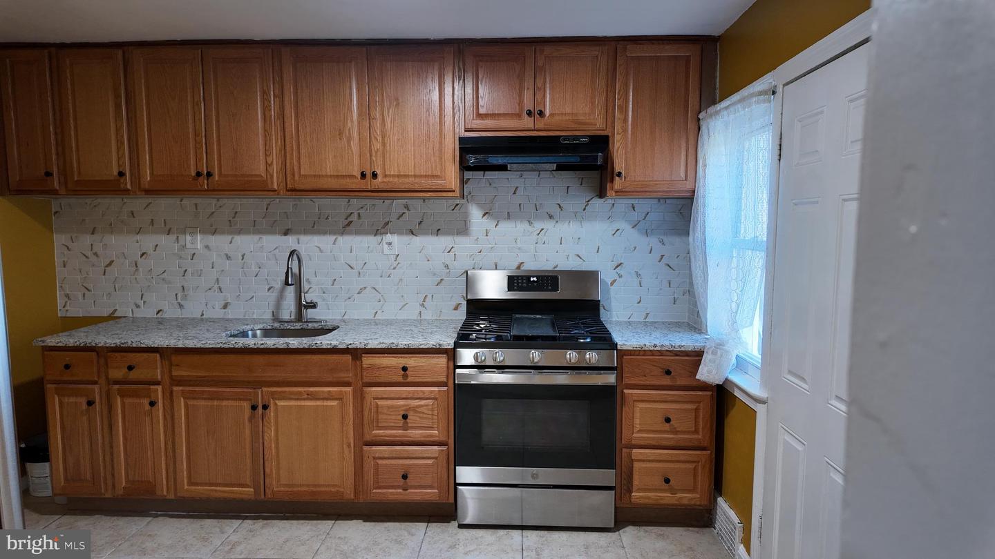 2615 Swarts St Property Photo 11