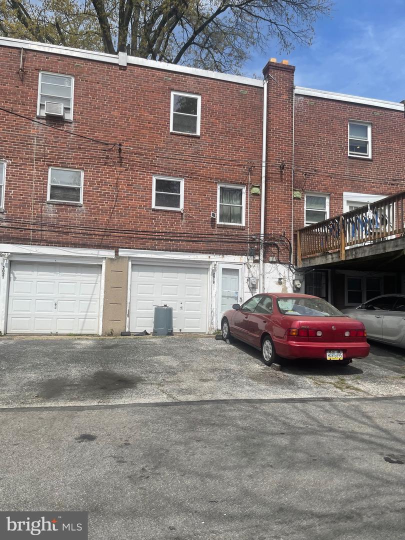 2019 Delmar Dr Property Photo 18