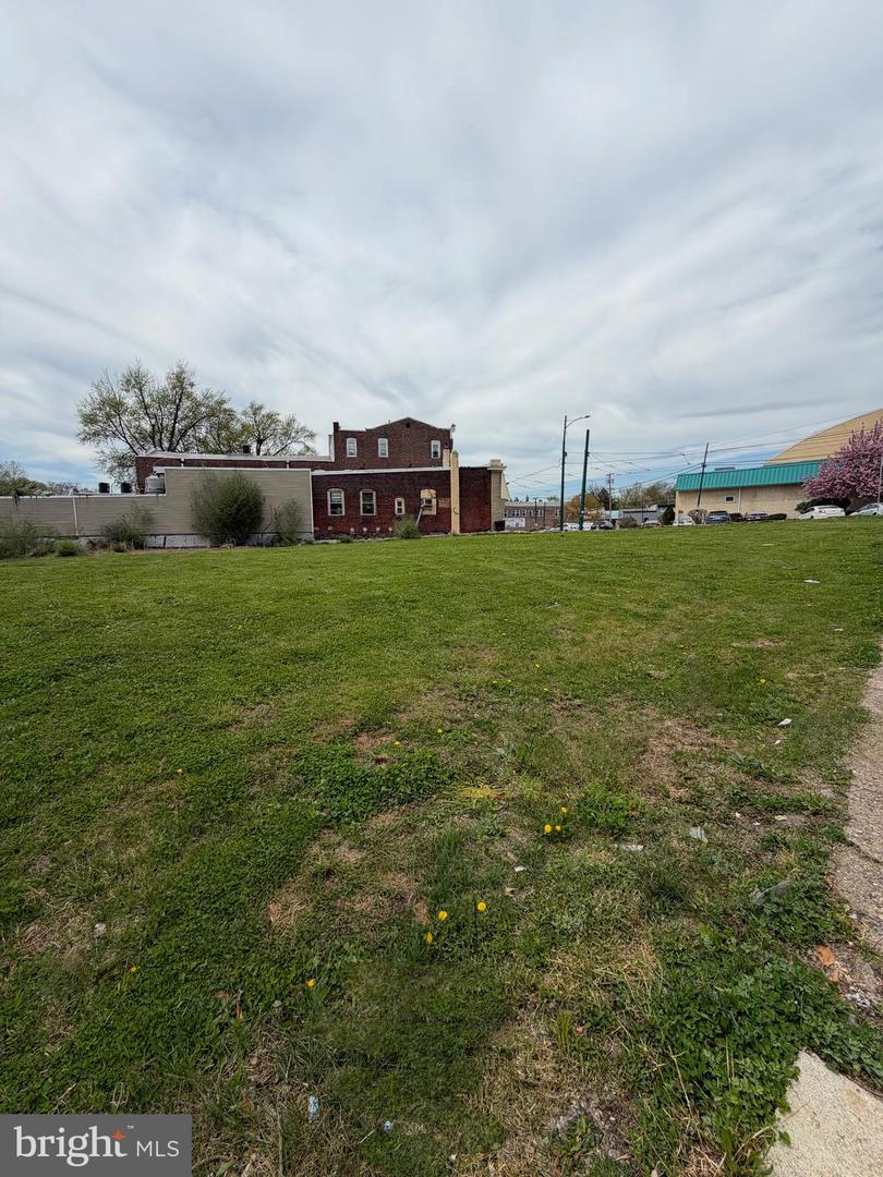 834 Main Property Photo 2