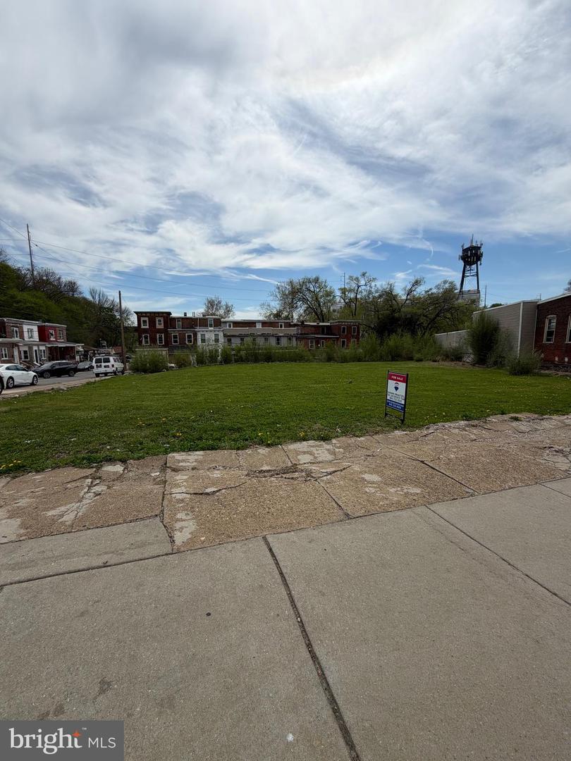 834 Main Property Photo 4