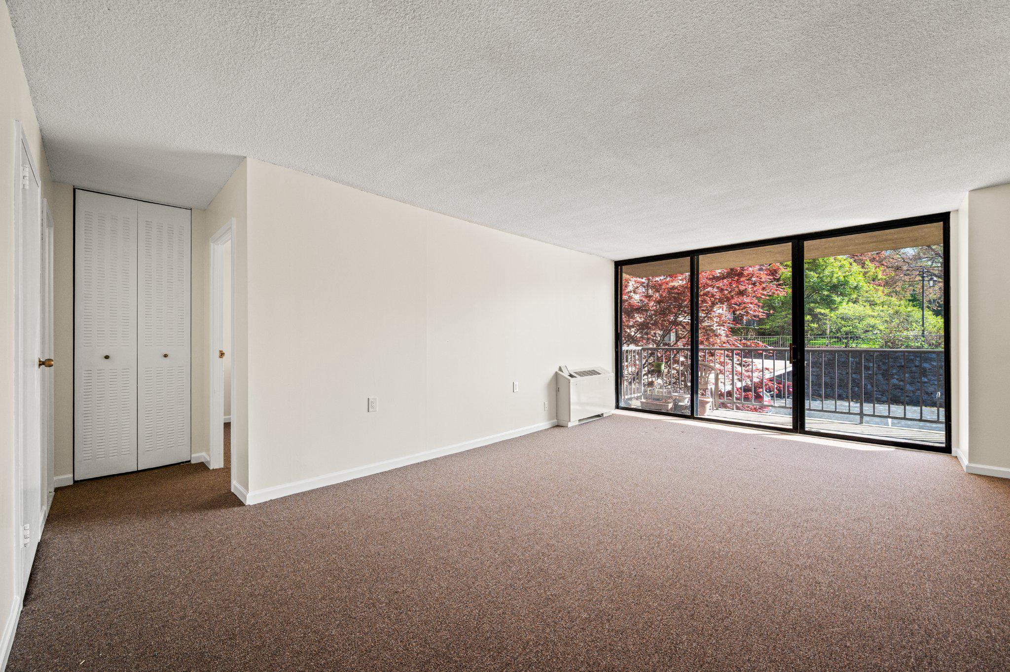 801 Yale Ave #411 Property Photo 2
