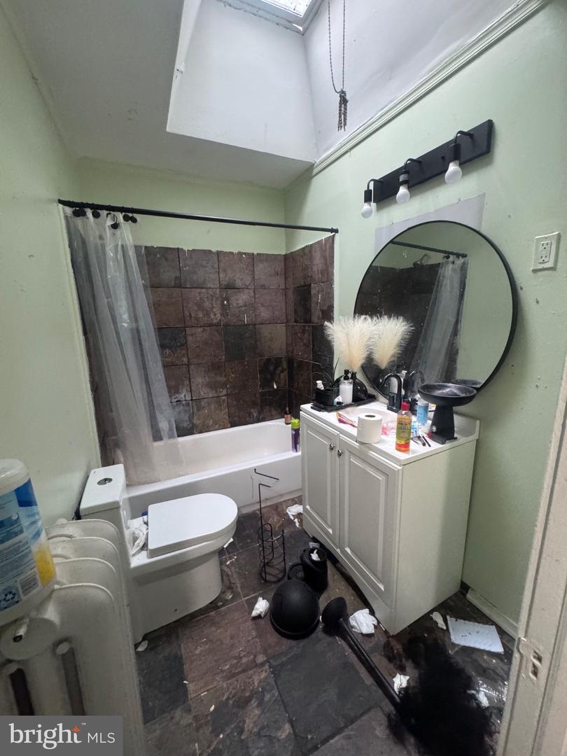 128 St Charles St Property Photo 13