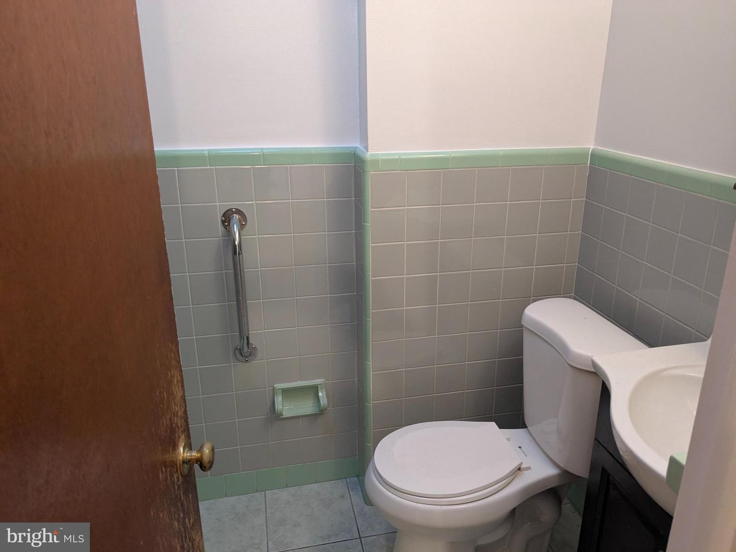 1540 Hermesprota Dr Property Photo 4