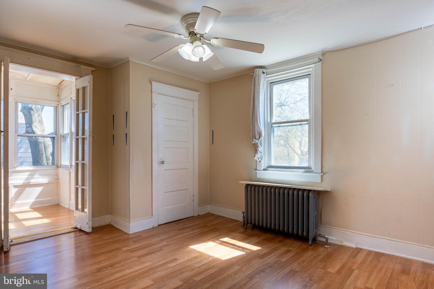 109 Long Ln Property Photo 26