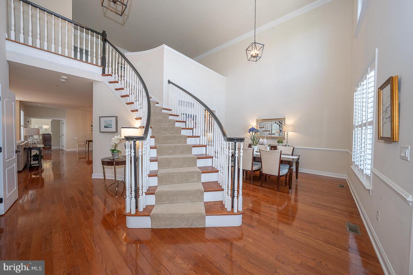 3708 Liseter Gdns Property Photo 6