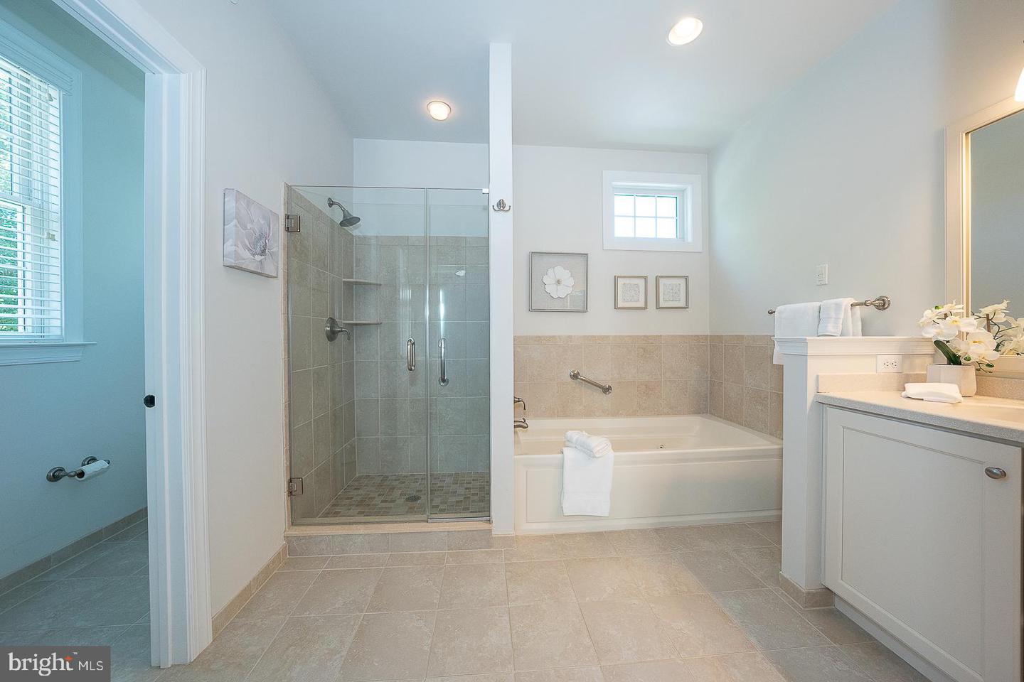 3708 Liseter Gdns Property Photo 25