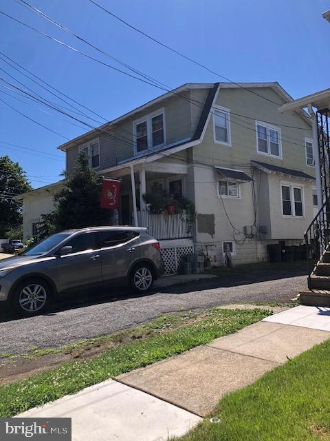 3 S WELLS AVE