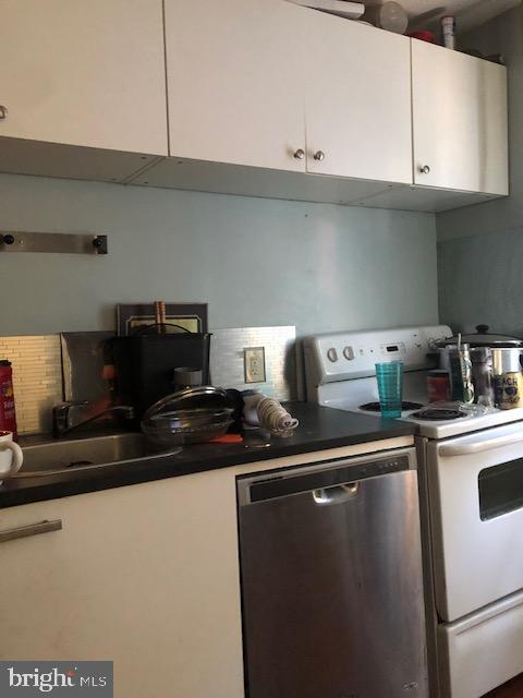 3 S Wells Ave Property Photo 8