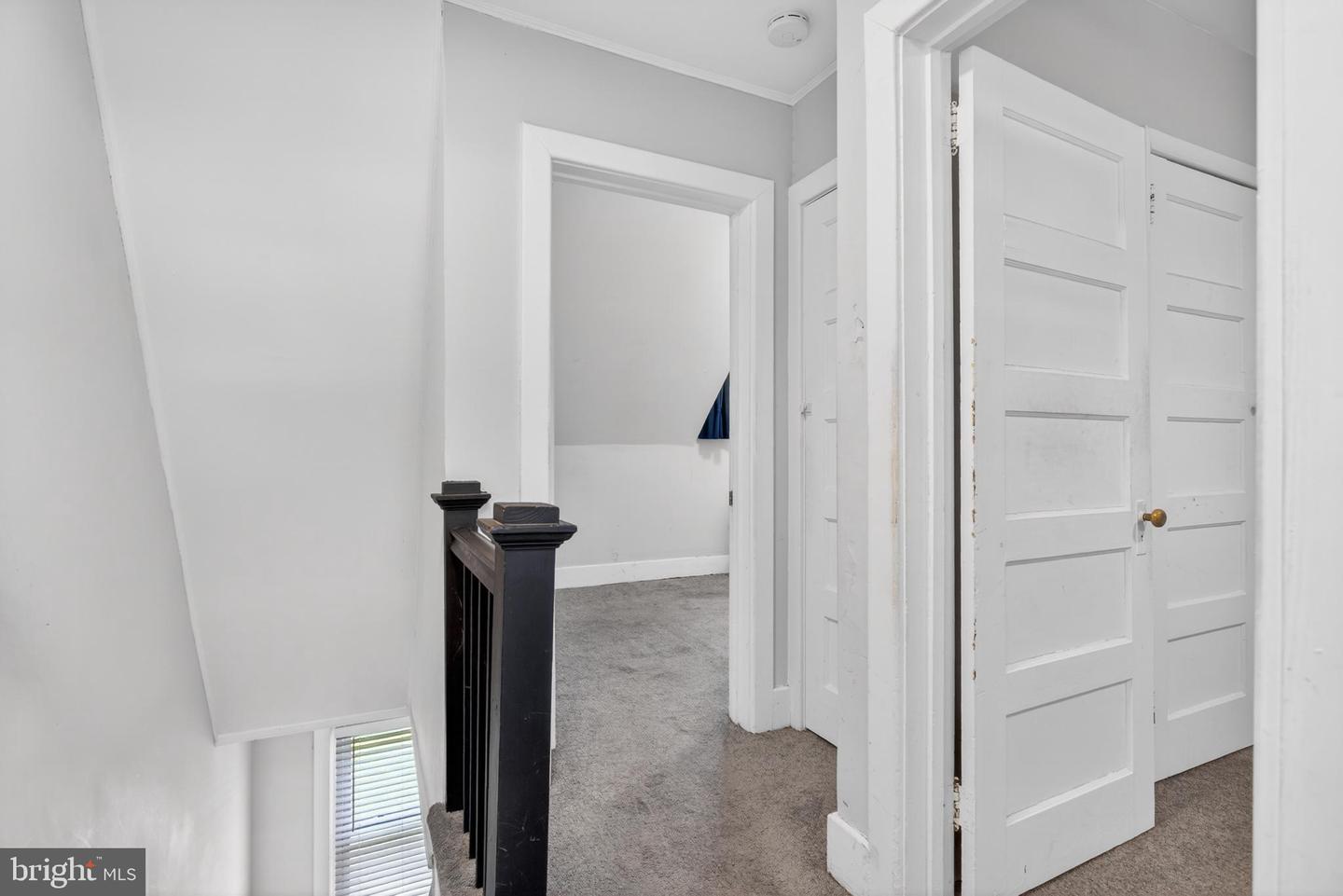 1122 W Ridge Rd Property Photo 15