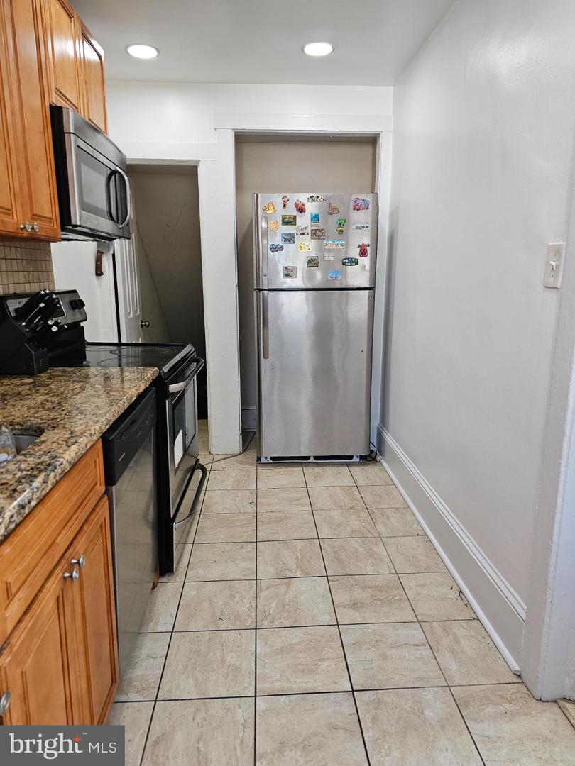 40 N Penn St Property Photo 5