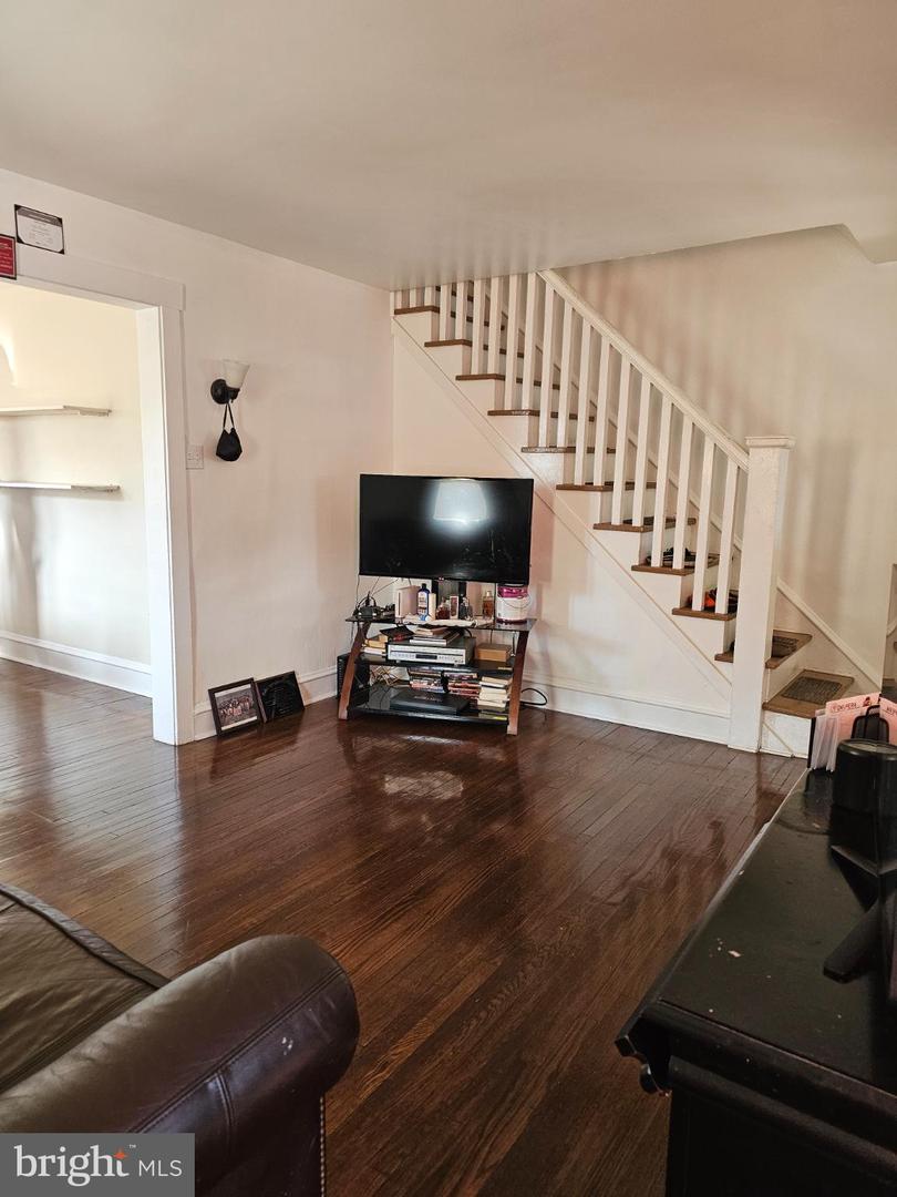 40 N Penn St Property Photo 7