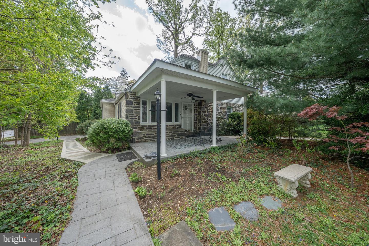 1 Braxton Rd. Property Photo 1