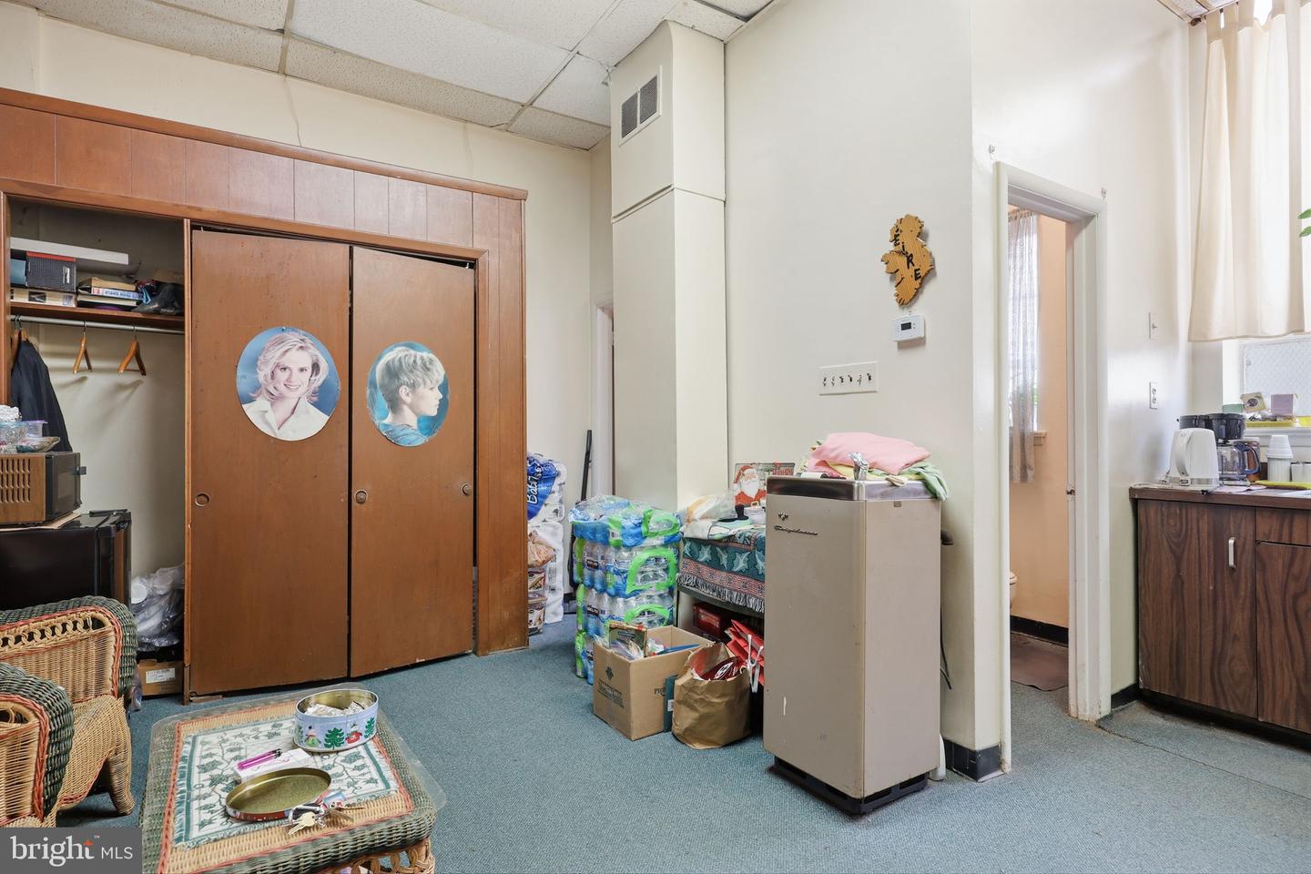 6933 Ludlow St Property Photo 11