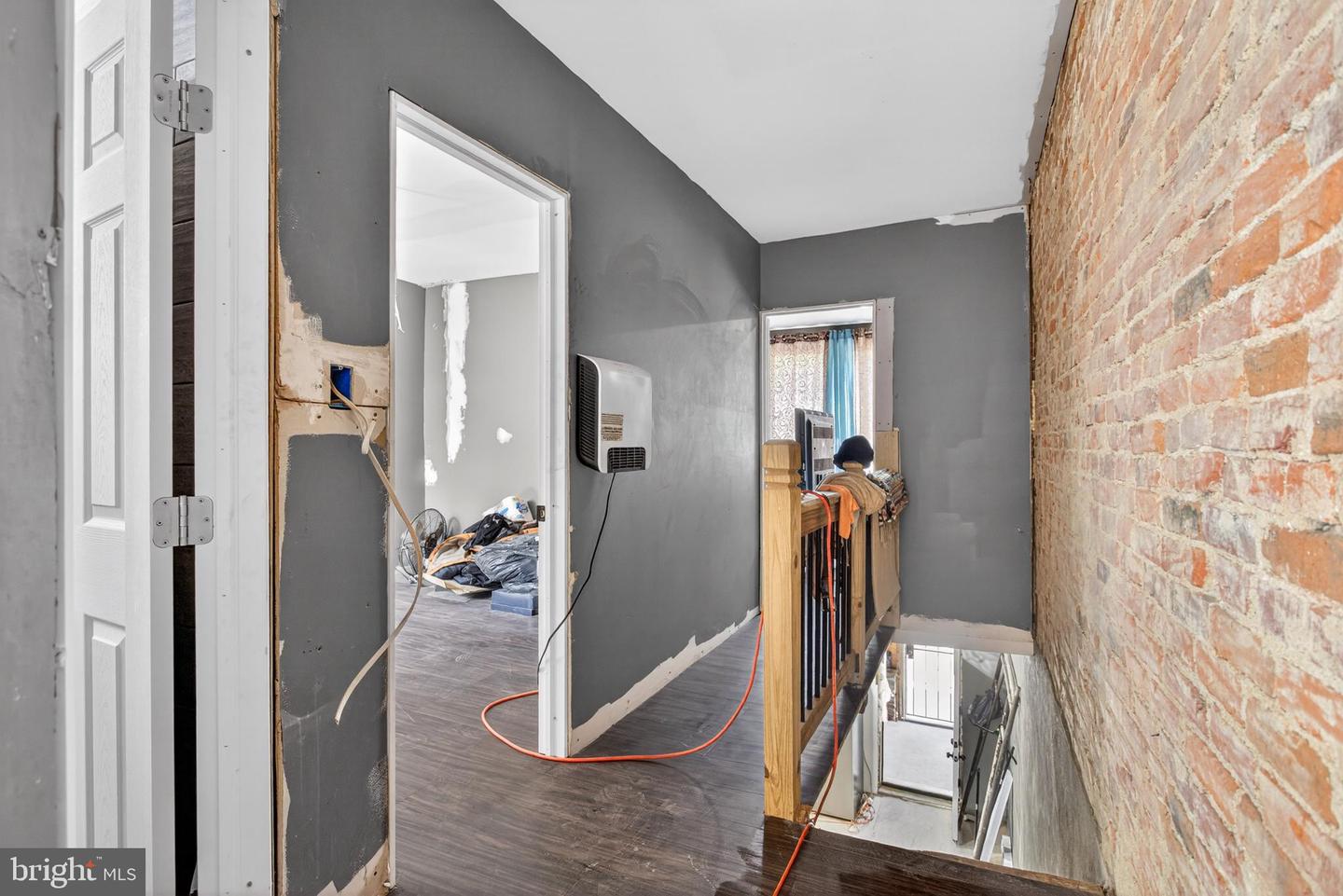 1141 Thomas St Property Photo 14