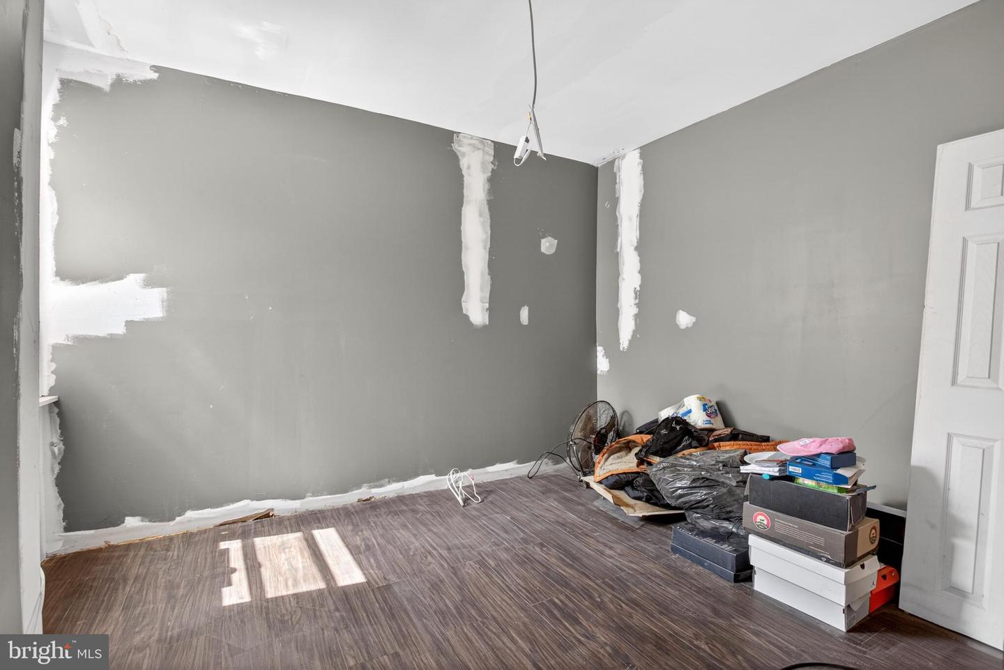 1141 Thomas St Property Photo 20