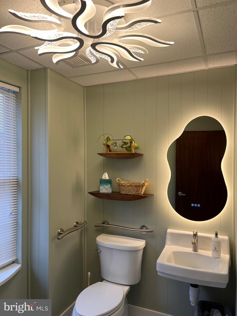 20-22 Regency Plz #20-22 Property Photo 13