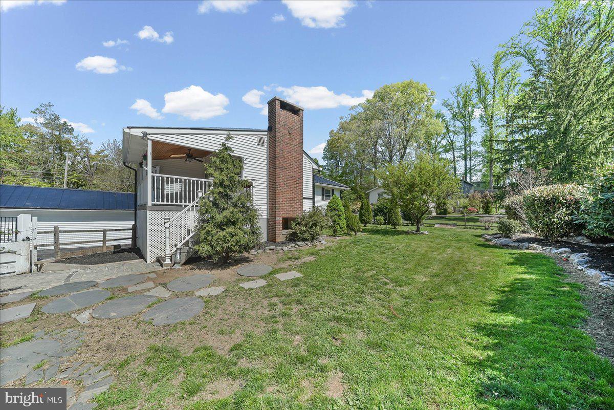 225 Chestnut St Property Photo 38
