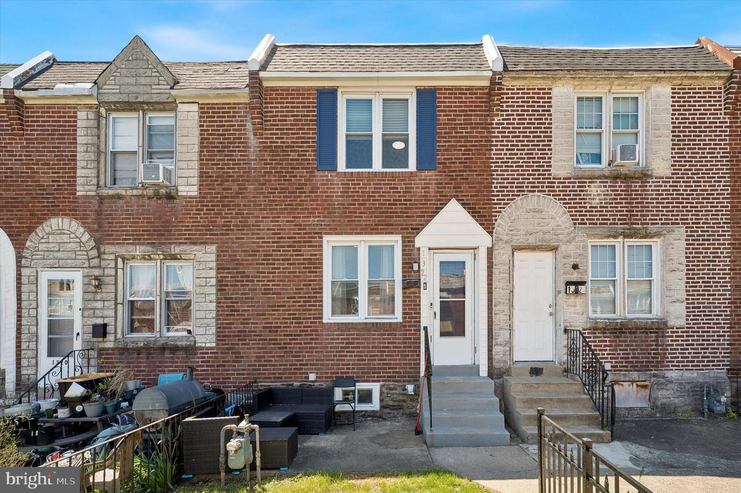 1322 EDGEHILL RD