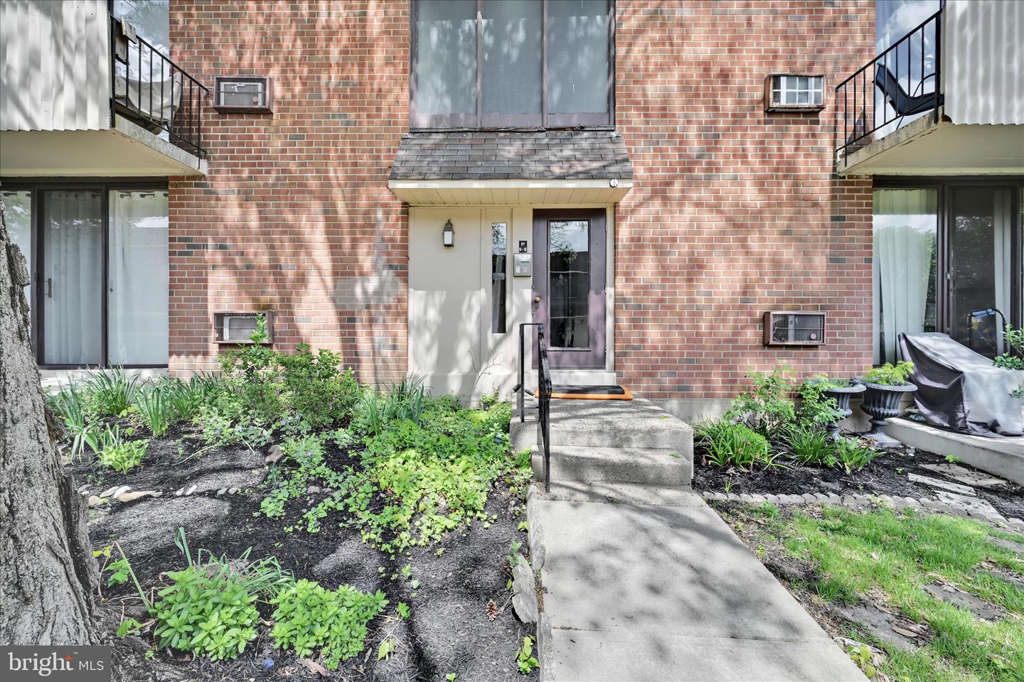 100 E Glenolden Ave #p12 Property Photo 2