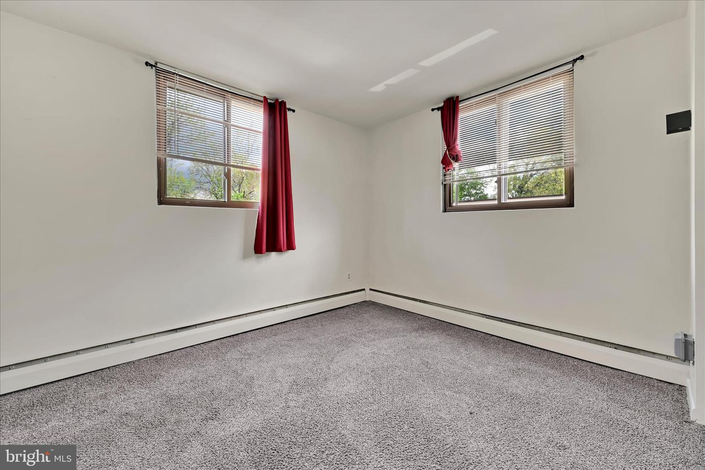 100 E Glenolden Ave #p12 Property Photo 15