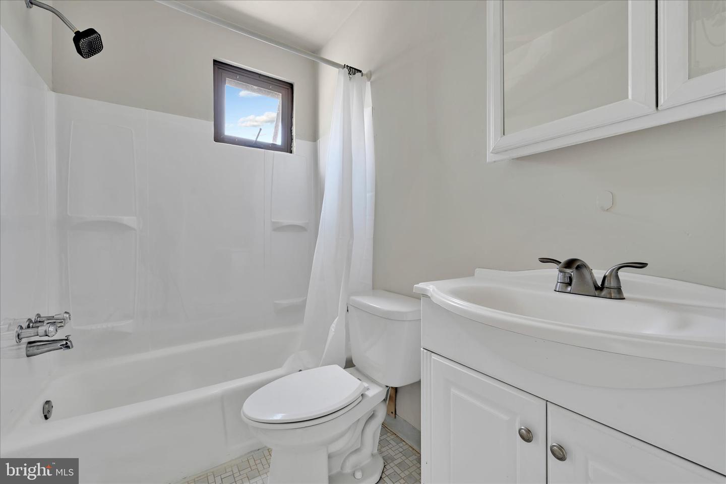 100 E Glenolden Ave #p12 Property Photo 18