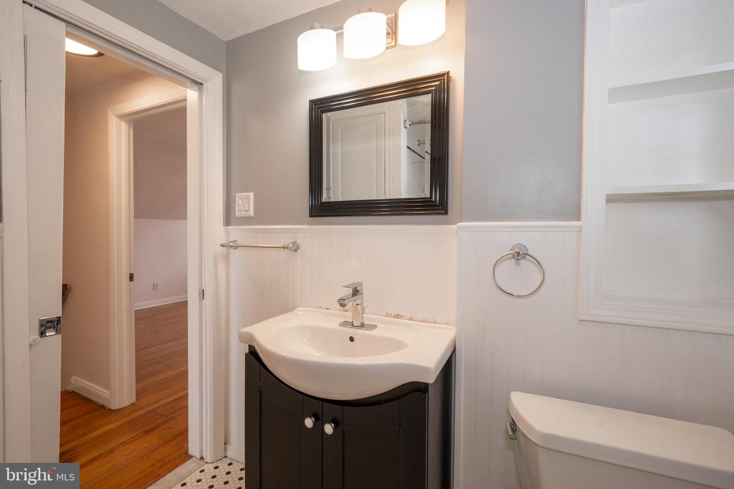 1305 Center Rd Property Photo 26