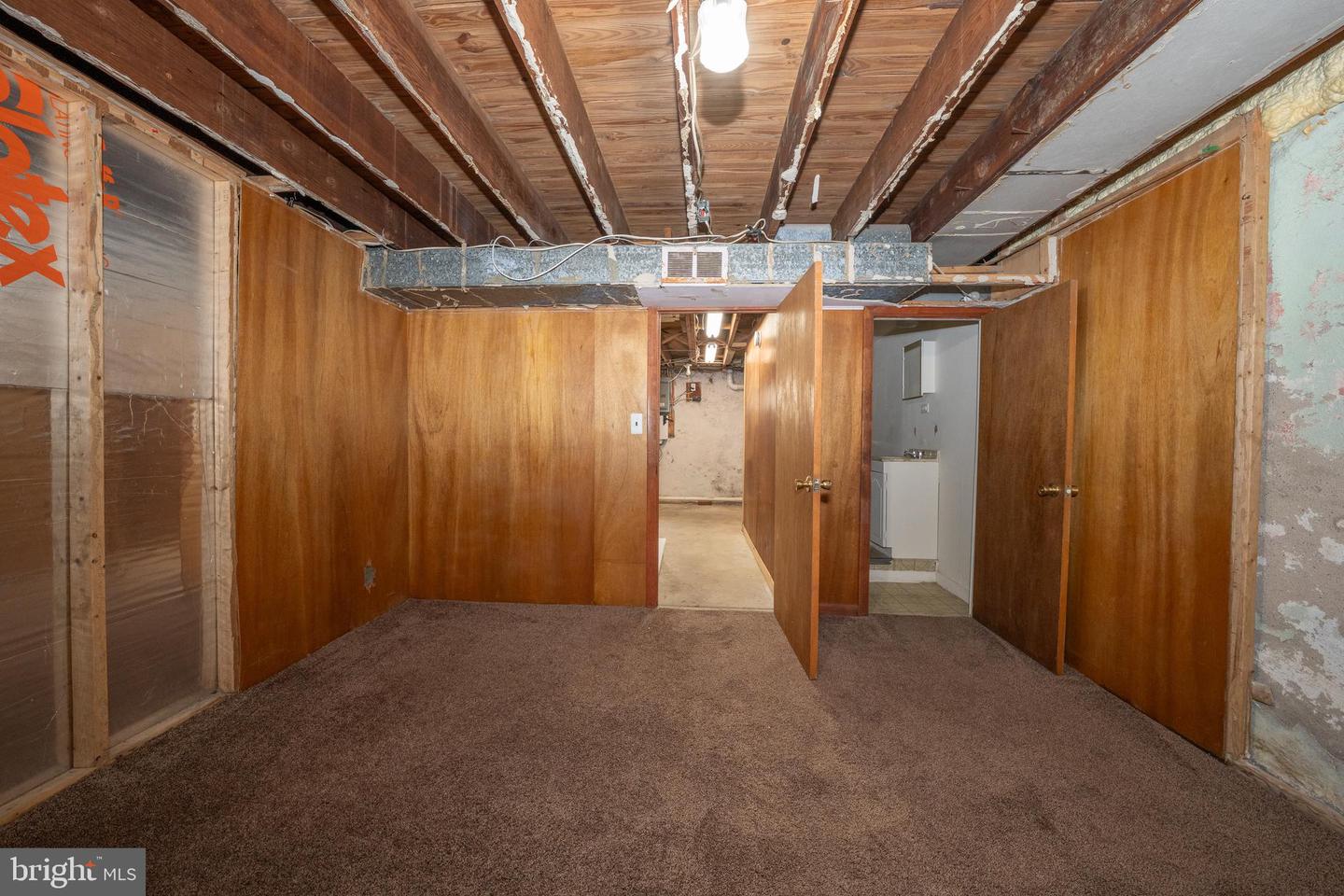 1305 Center Rd Property Photo 29